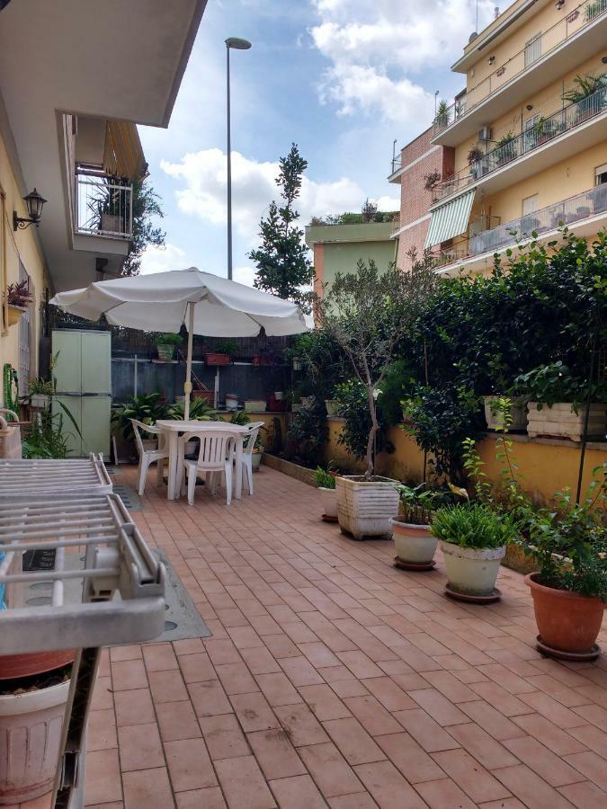 Adrian House Apartment Rome Bagian luar foto